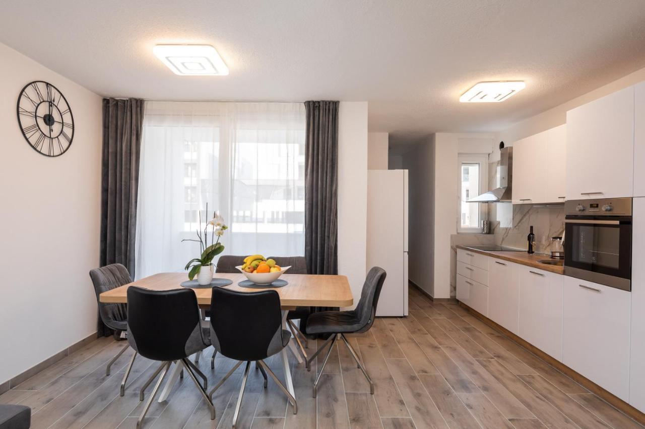 River Park Apartments Omiš Kültér fotó