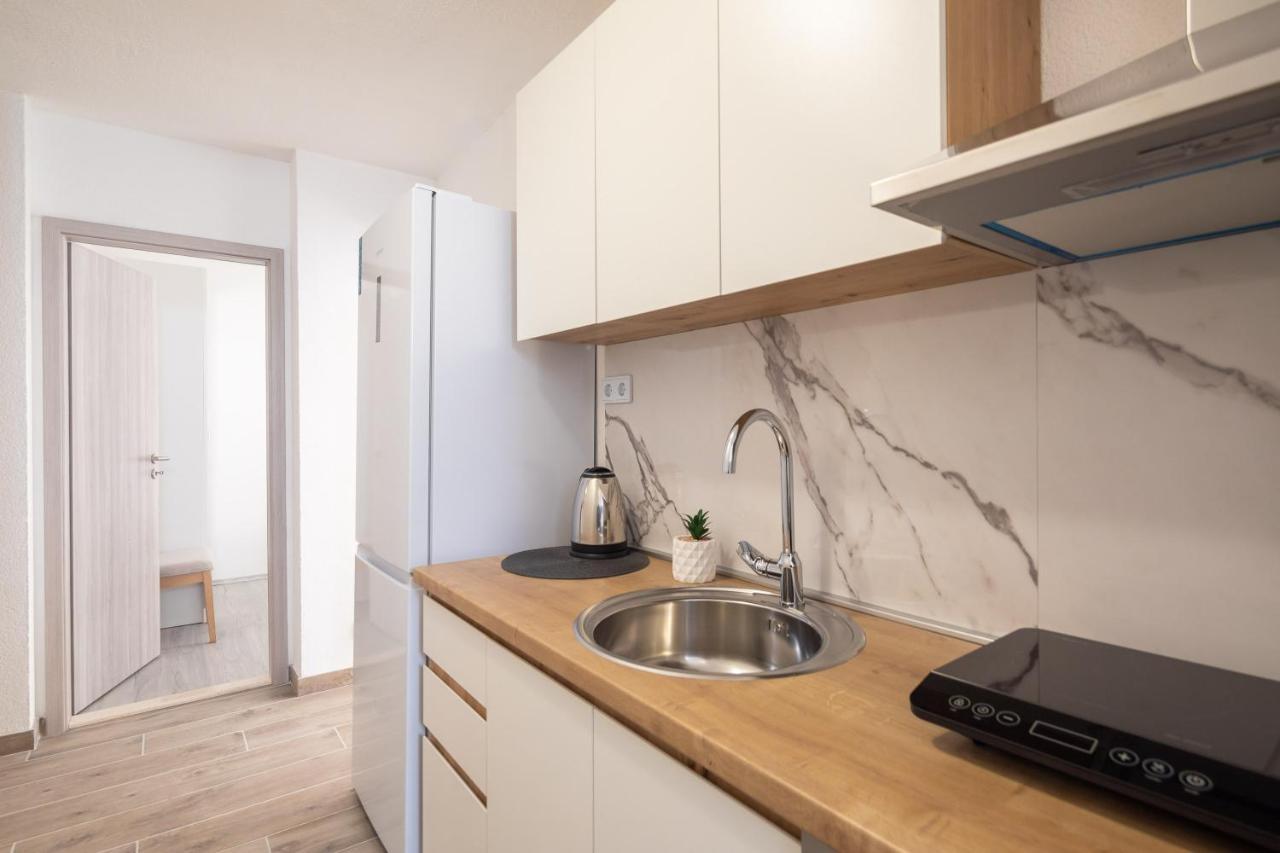 River Park Apartments Omiš Kültér fotó