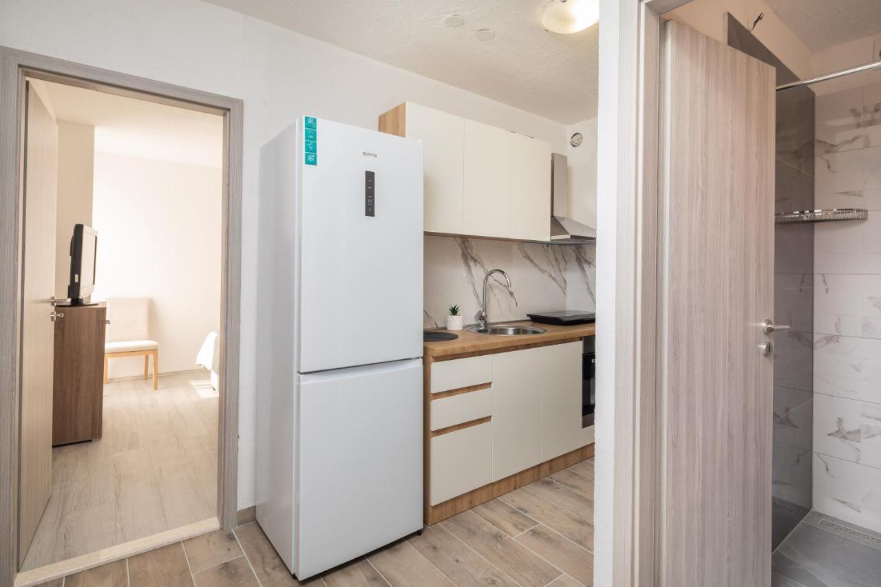 River Park Apartments Omiš Kültér fotó