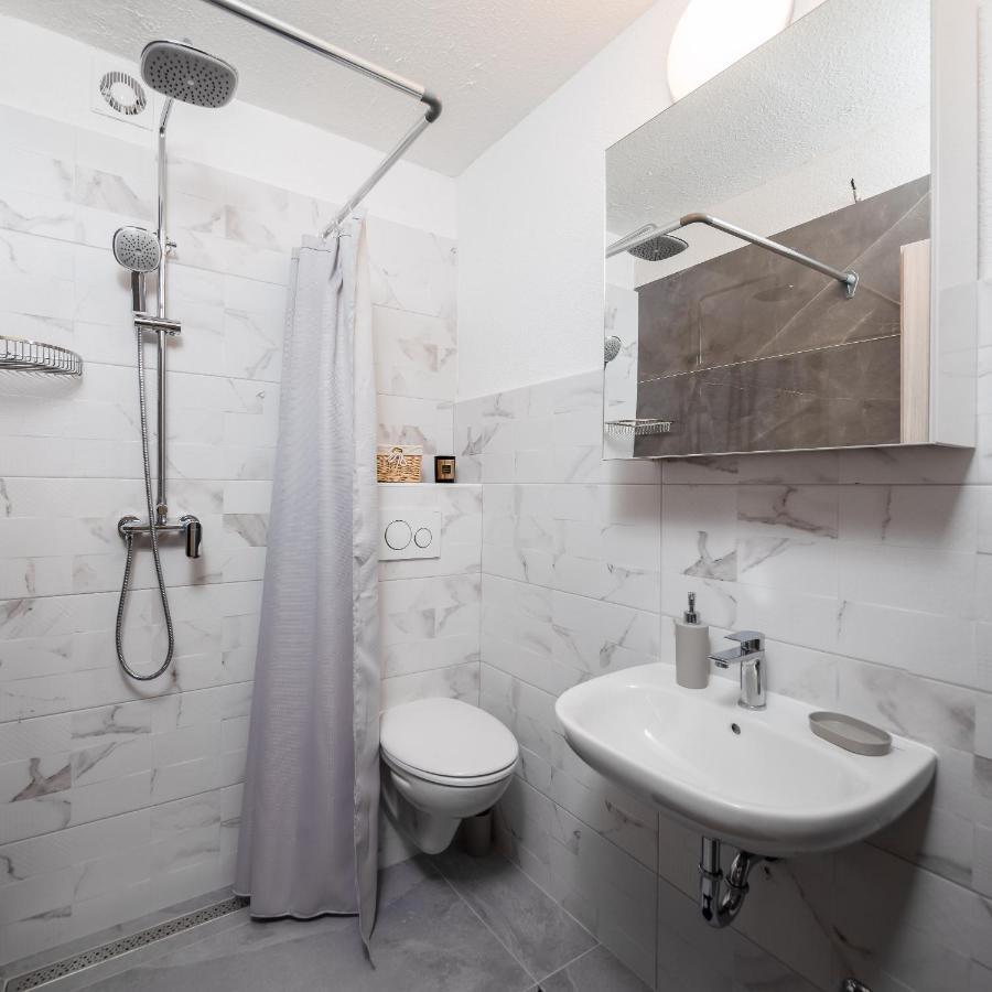 River Park Apartments Omiš Kültér fotó